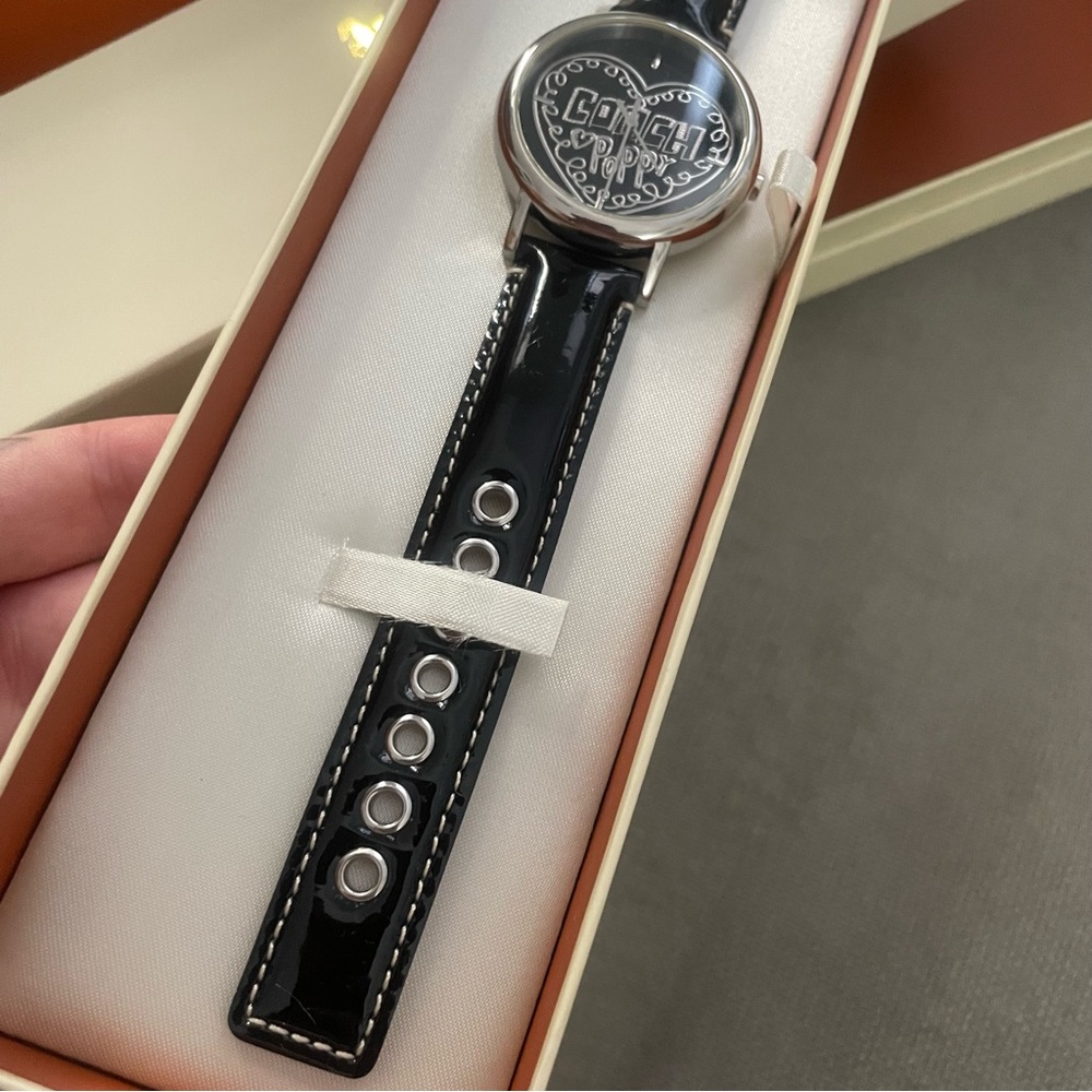 Coach Poppy Patent Leather Watch - Picture 7 of 9